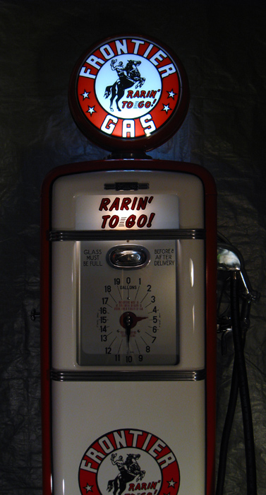 Gilbert & Barker 96C Frontier Gas Pump - Illuminated