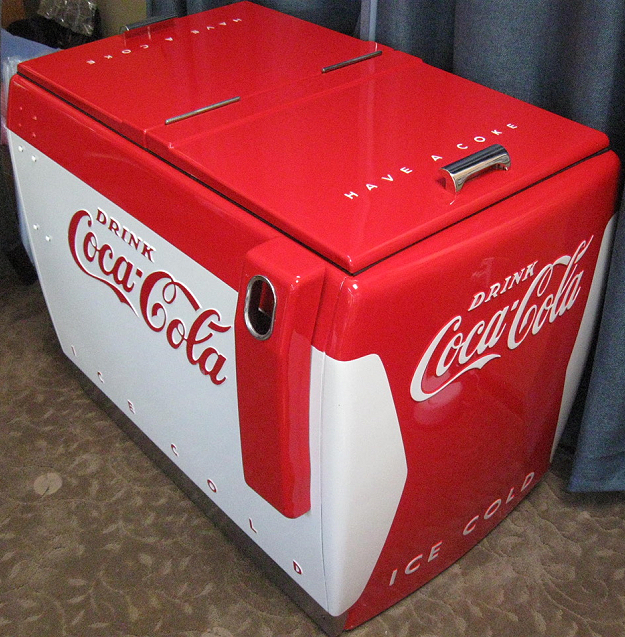 Coca Cola Cavalier CSS-72 - Left View