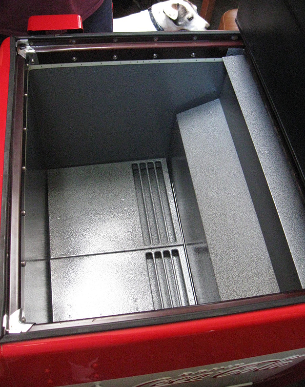 Coca Cola Cavalier CSS-72 - Left View